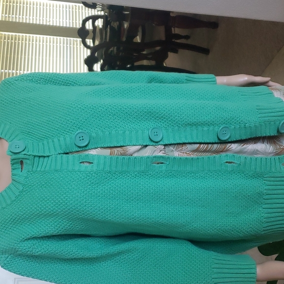 LL Bean L button waffle knit crisp apple green contrasting ribbed hems - Picture 6 of 9